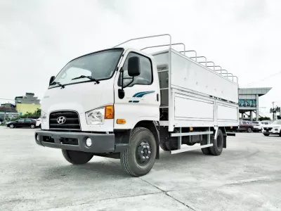 Dịch vụ THAY KÍNH XE tải Hyundai 6.5 tấn tận nơi tại HCM